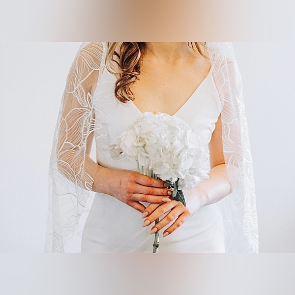 Artemis Bridal Margot Veil - Picture 4 of 9